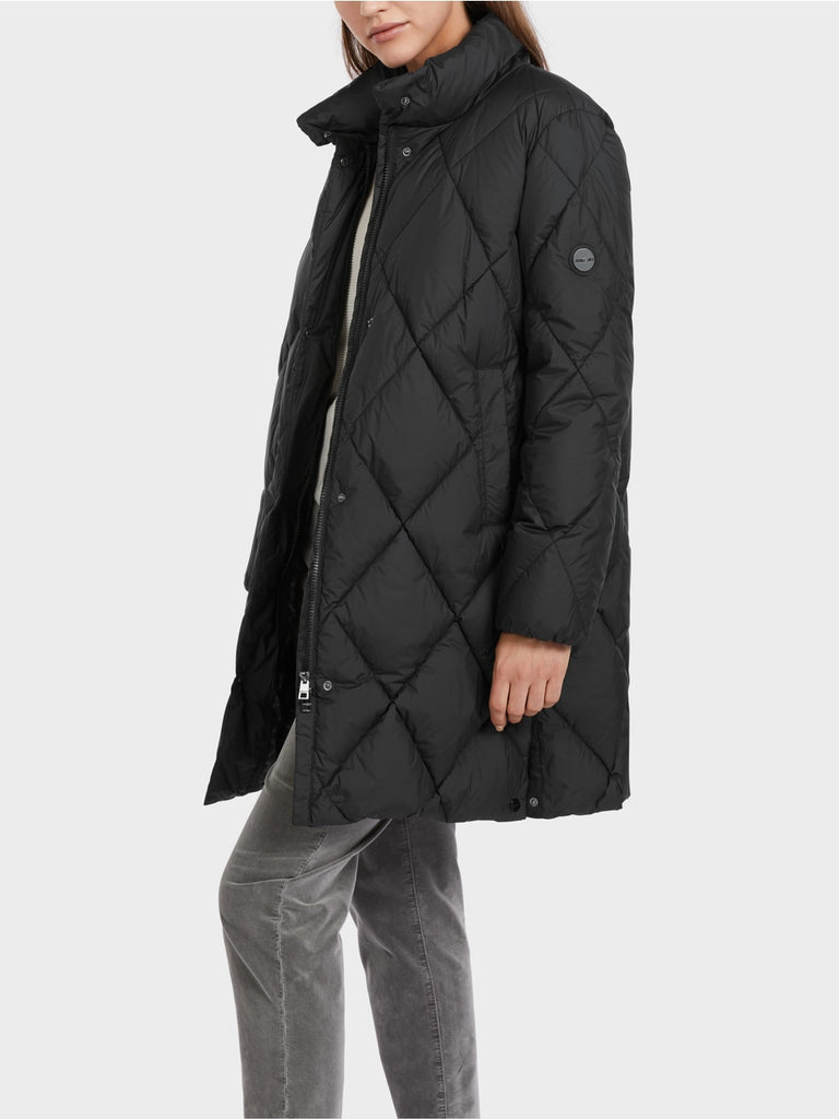 Marc Cain Quilted Outdoor Jacket in black
